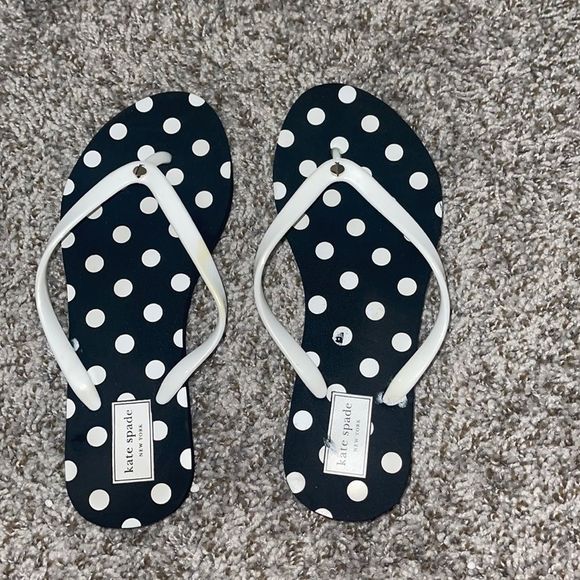 kate spade Shoes - Kate Spade Flip Flops